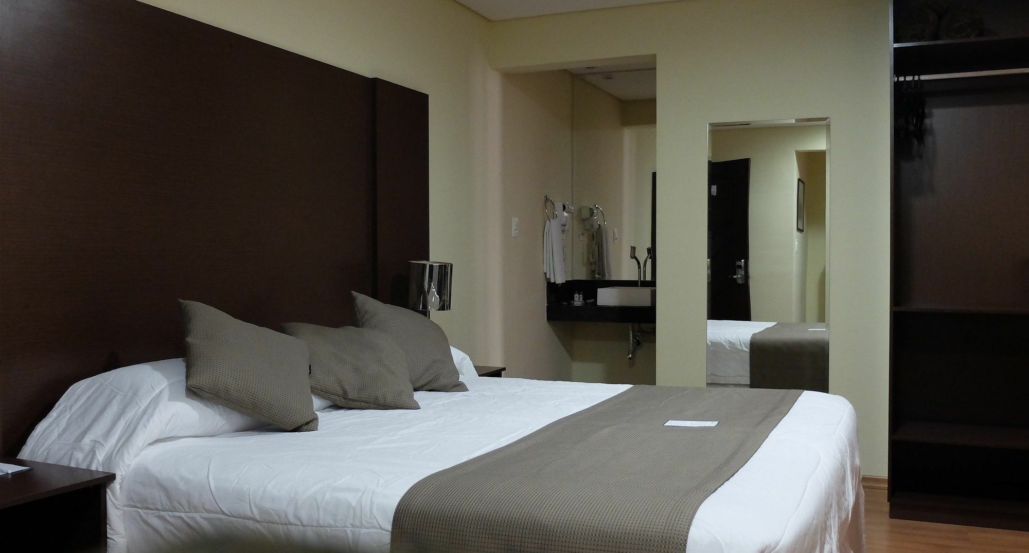 Olavo Bilac Hotel Taubate Exterior photo